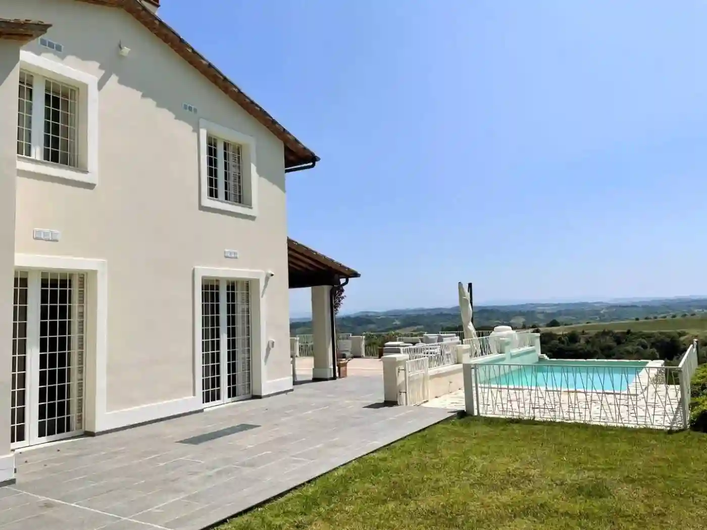 Villa - foto 2