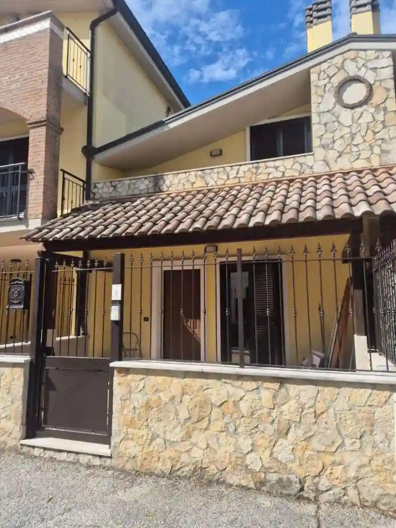 Villetta a schiera - foto 2