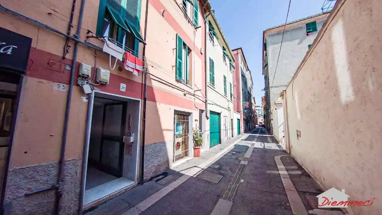 Appartamento in vendita a Genova
