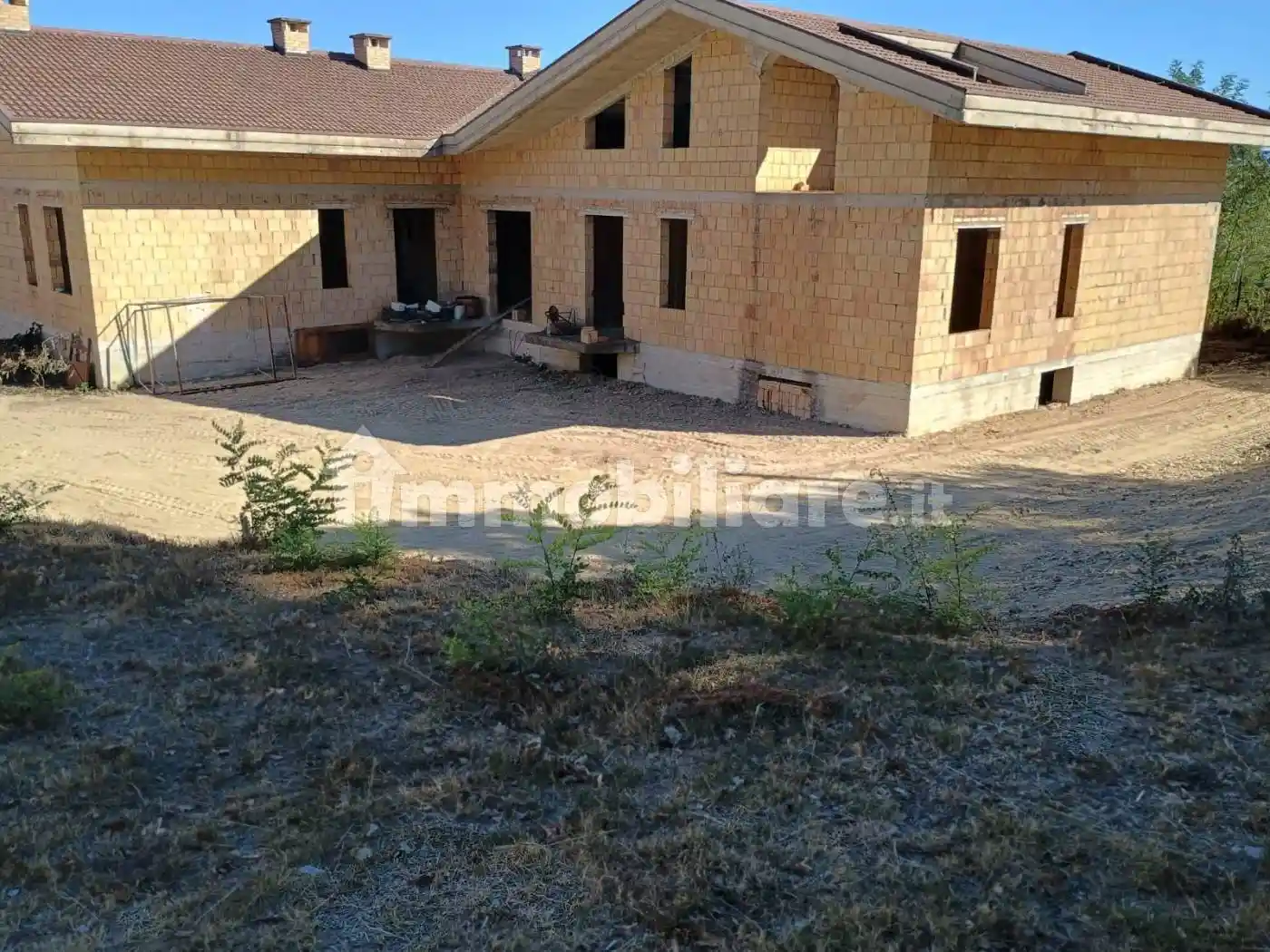 Villa in vendita a Cellino Attanasio