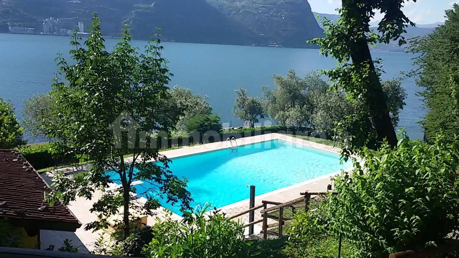 Appartamento in vendita a Monte Isola
