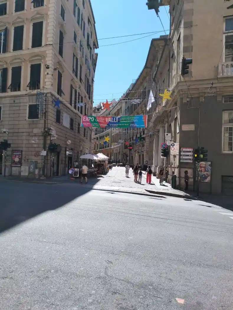 Appartamento in vendita a Genova