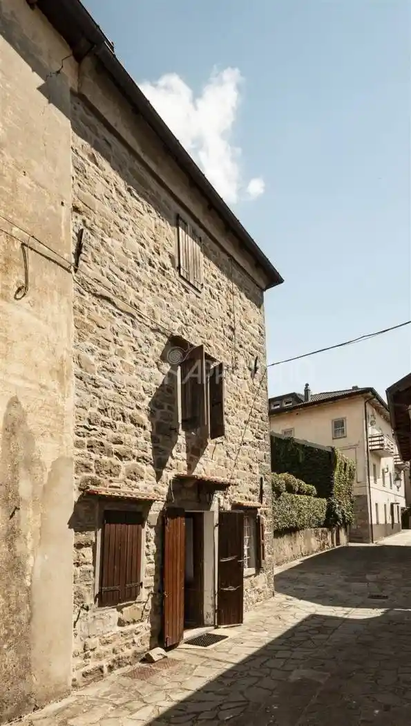 Casa indipendente in vendita a Frassinoro