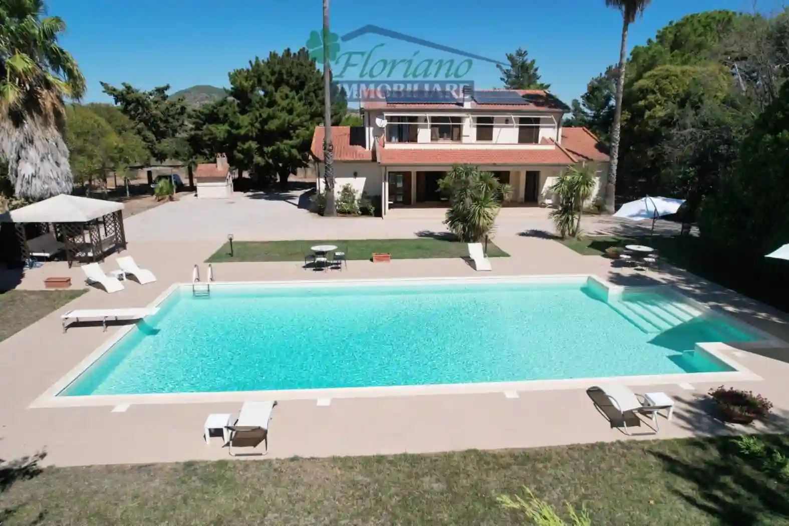 Villa - foto 2