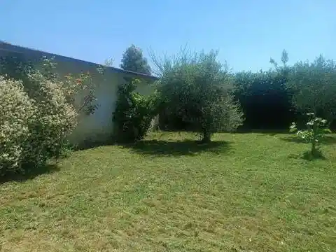 Casa indipendente in vendita a Pistoia