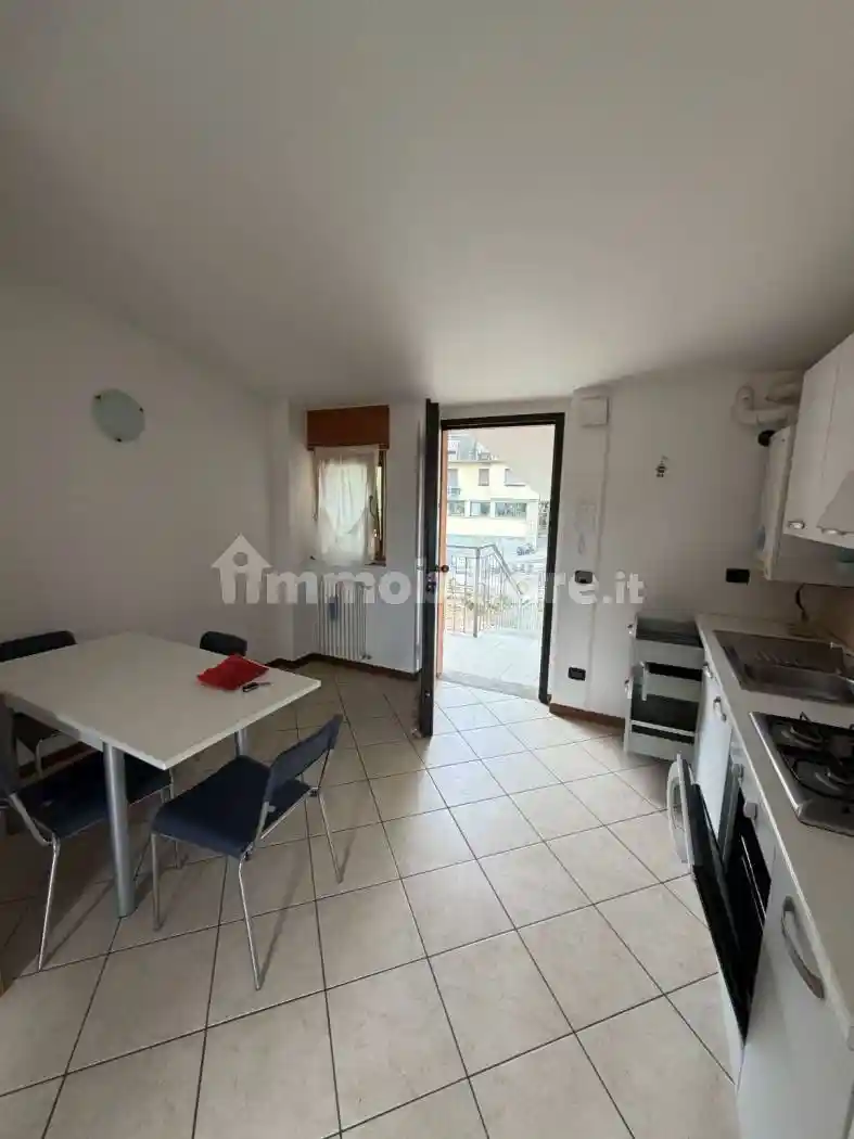 Appartamento in affitto a Cantù