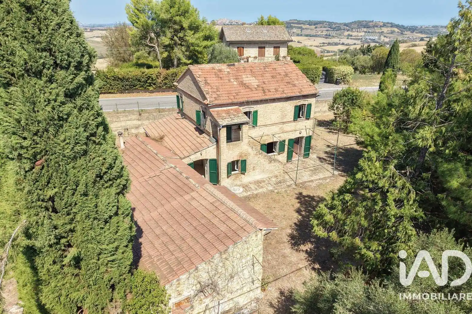 Villa in vendita a Montecosaro