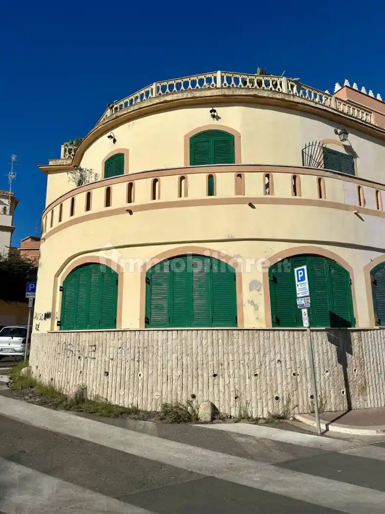 Casa indipendente in vendita a Anzio