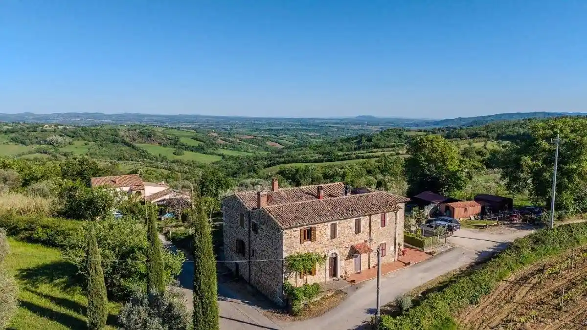 Rustico - Casale in vendita a Manciano