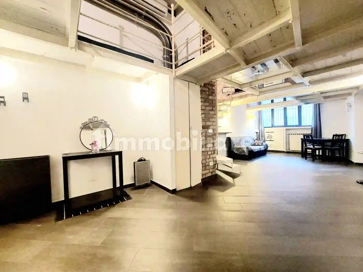 Loft - foto 2