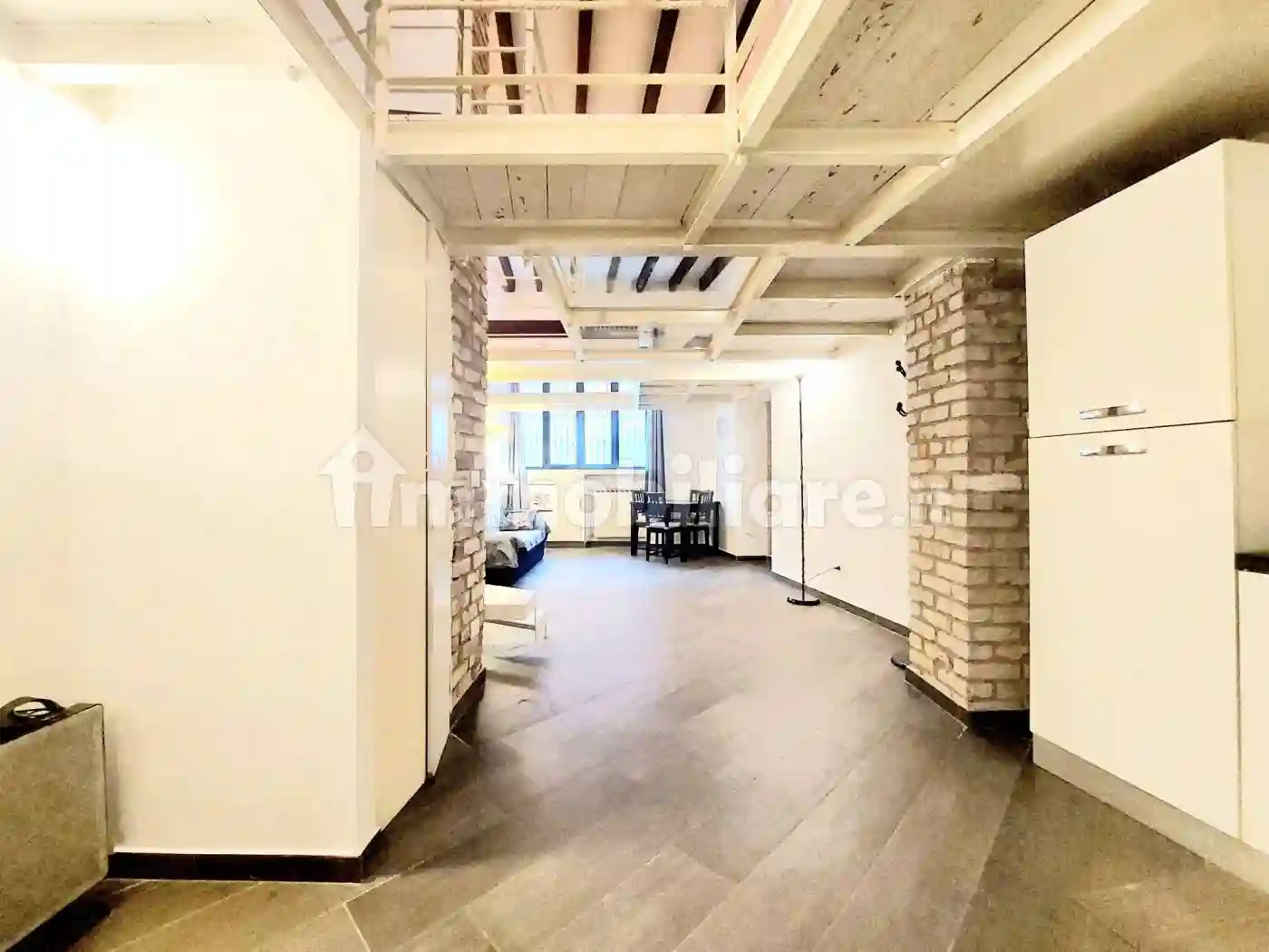 Loft - foto 4