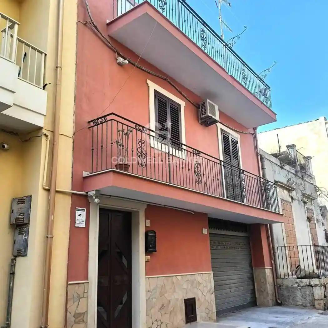 Casa indipendente in vendita a Pozzallo