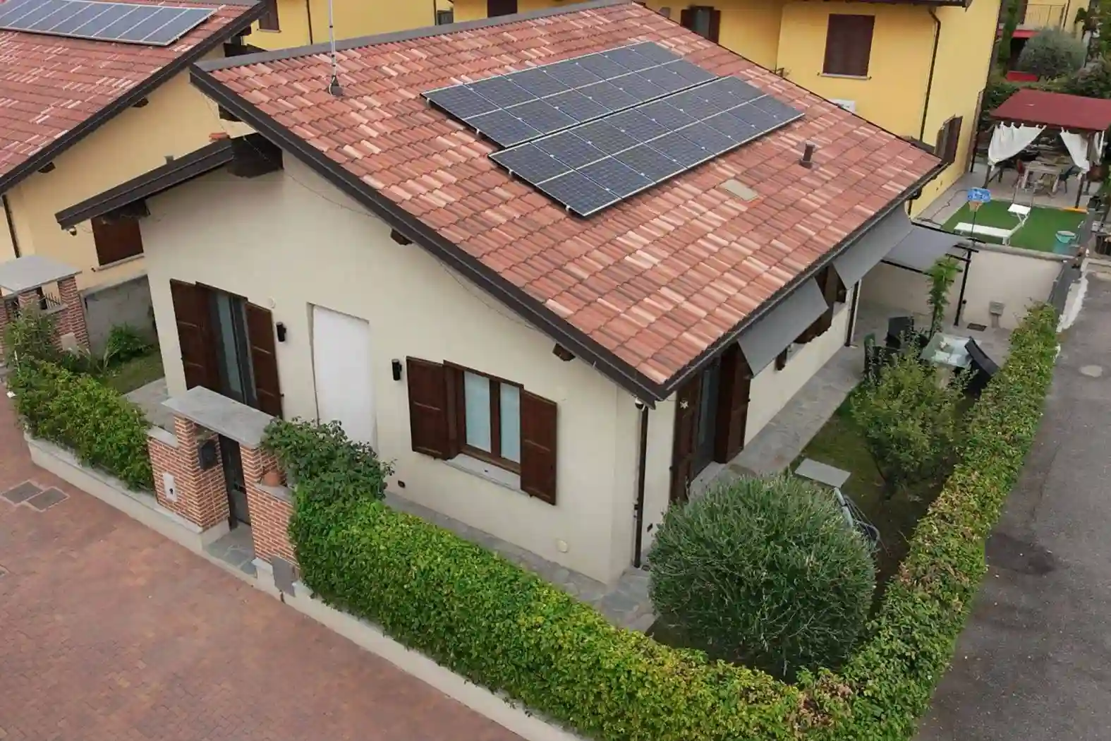 Villa - foto 2
