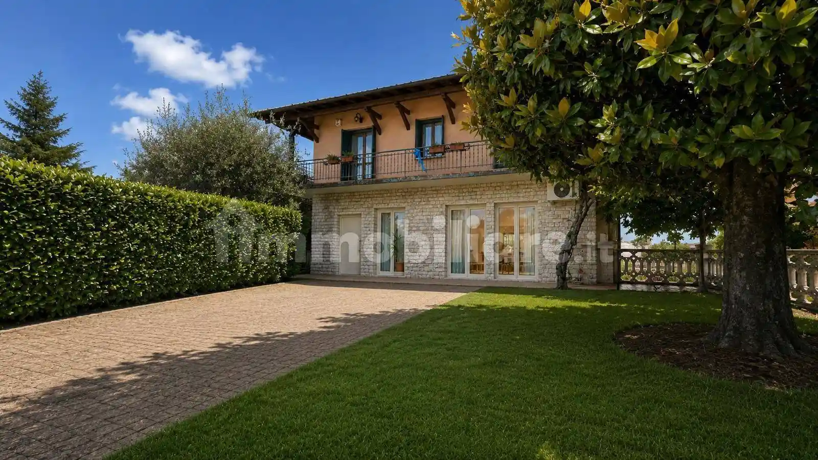 Appartamento in vendita a Lonato del Garda