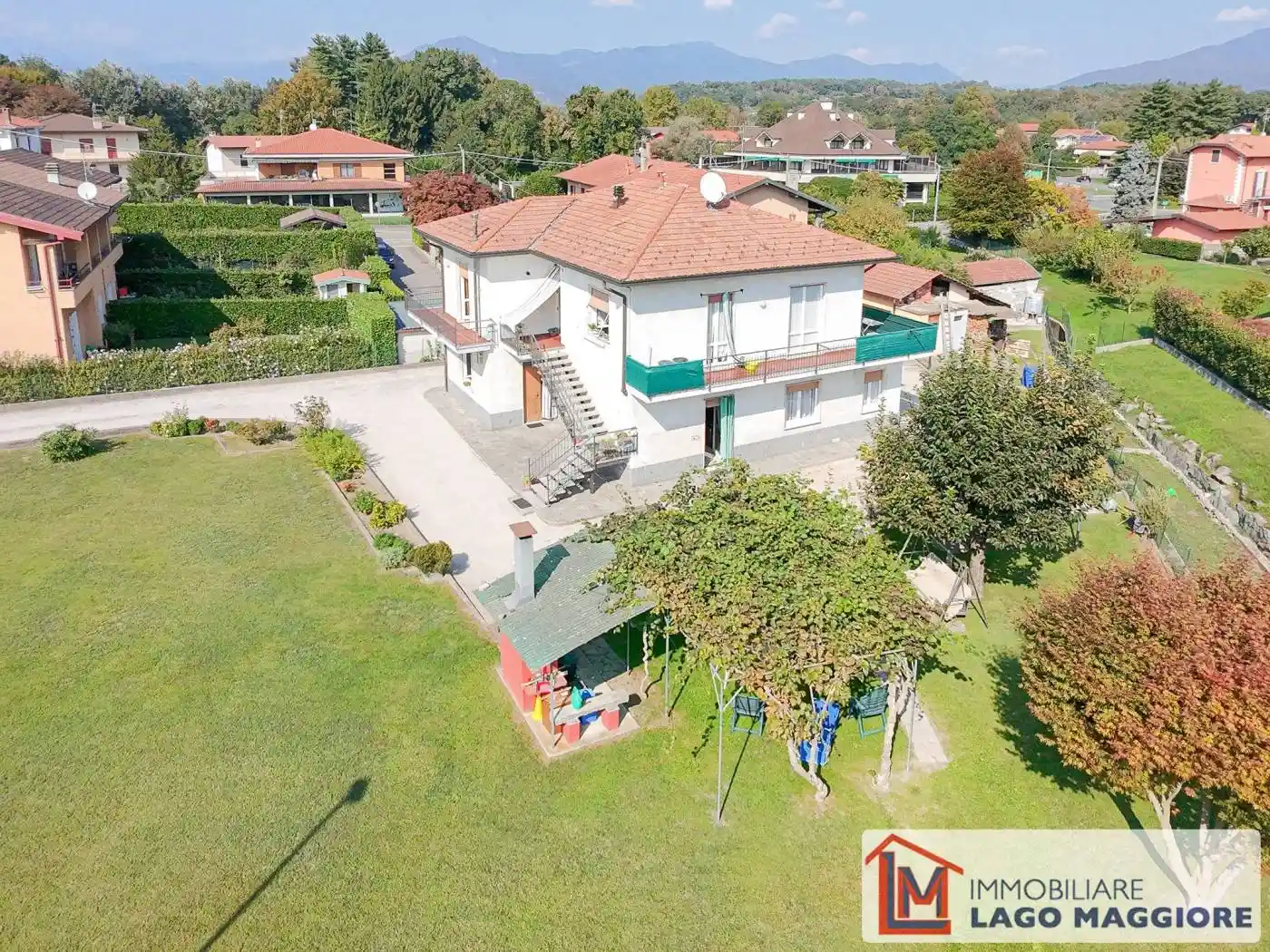 Villa in vendita a Ispra