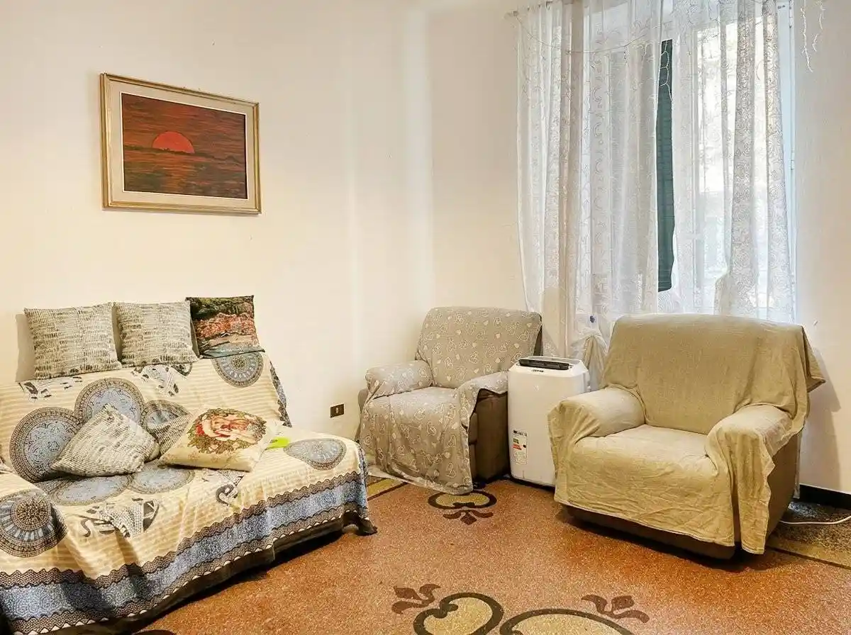 Appartamento in vendita a Genova