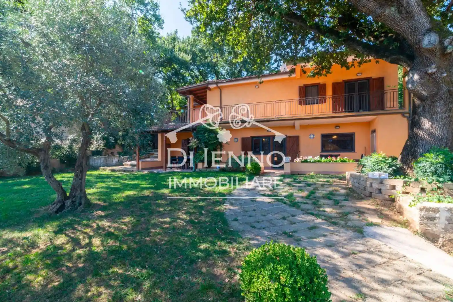 Villa in vendita a Sacrofano
