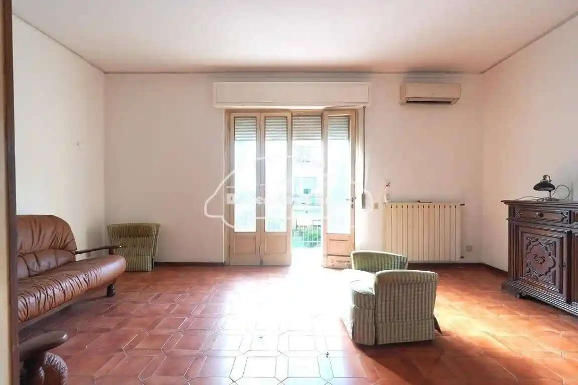 Appartamento in vendita a Lucca