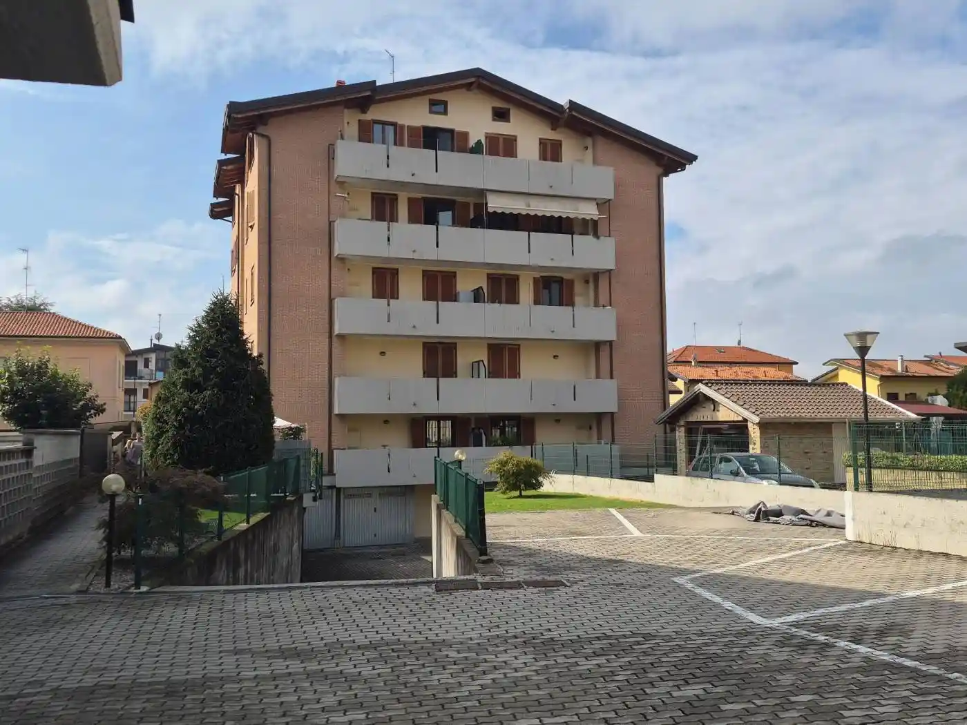 Appartamento in vendita a Limbiate