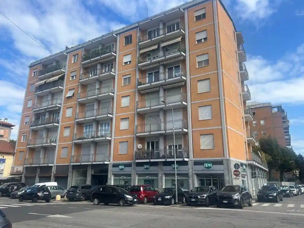 Appartamento in vendita a Meda