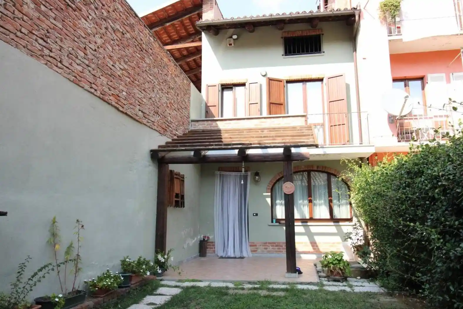 Villetta a schiera in vendita a Canale