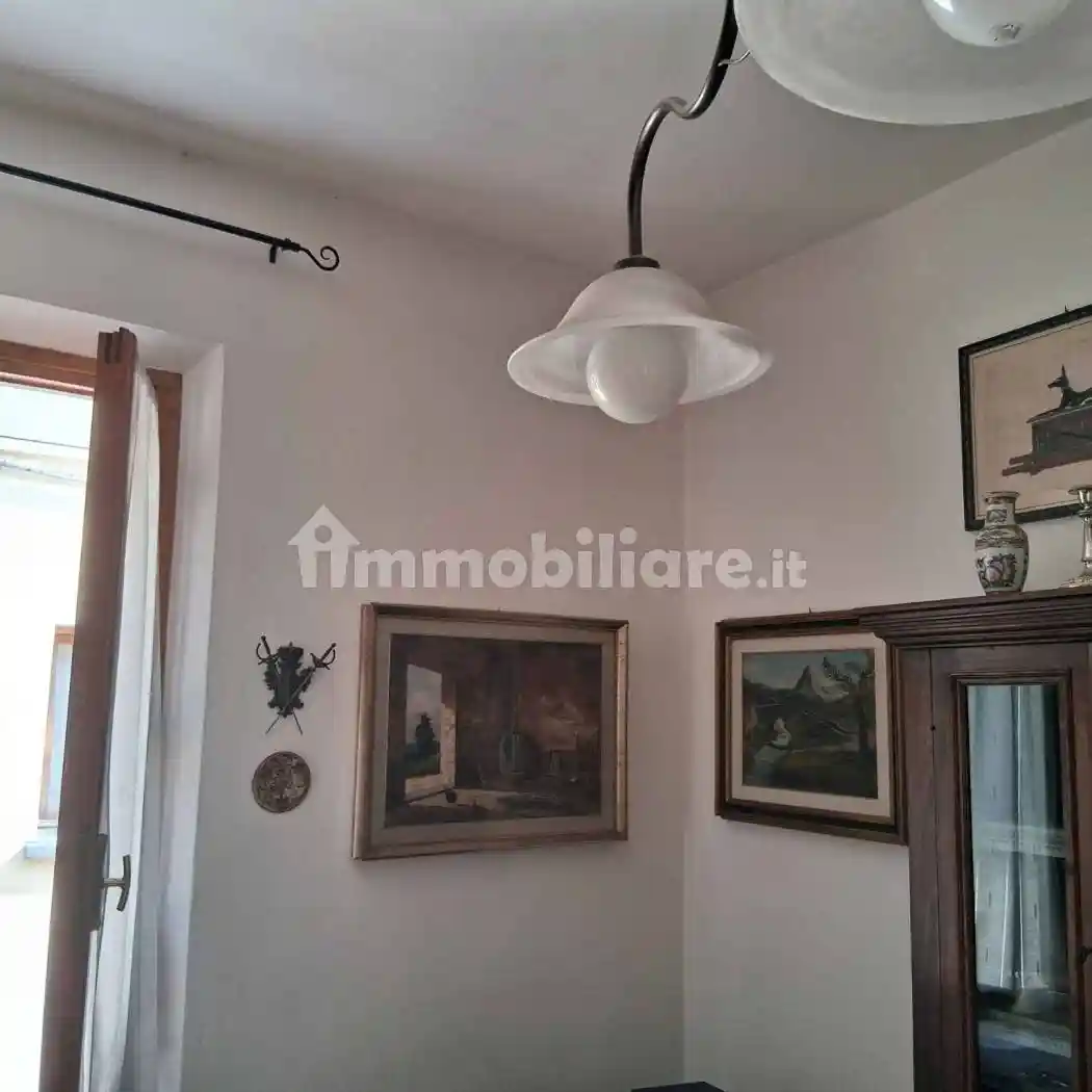 Appartamento in vendita a Capraia e Limite