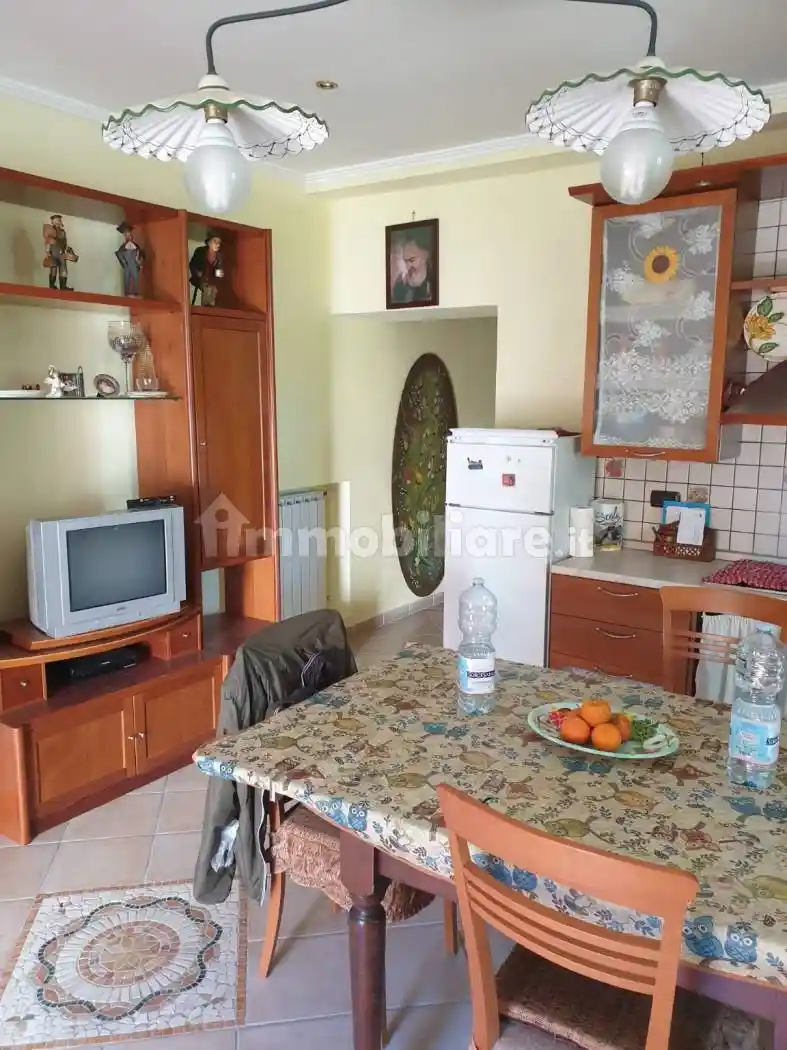 Appartamento in vendita a Pozzuoli