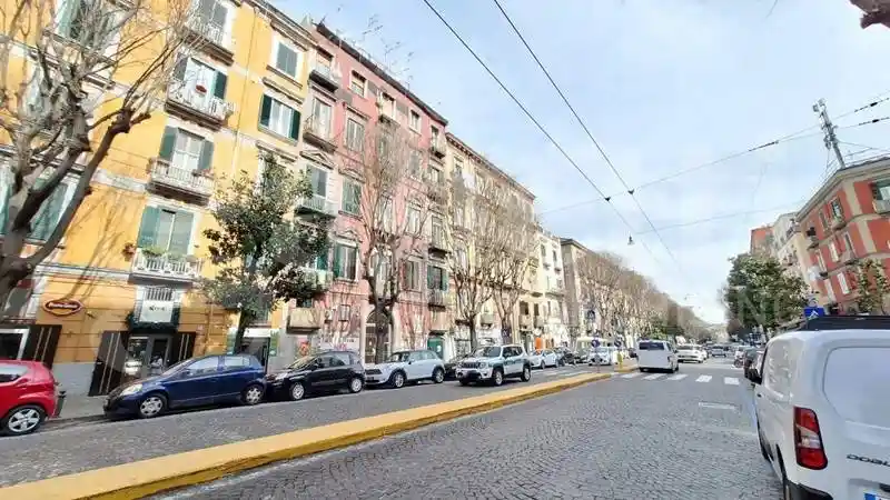 Appartamento in affitto a Napoli