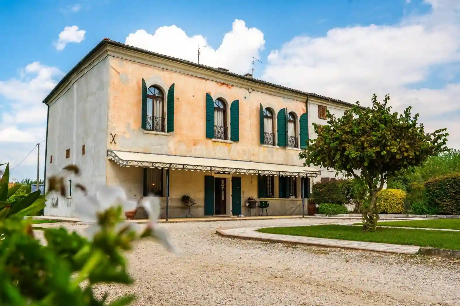 Villa - foto 2