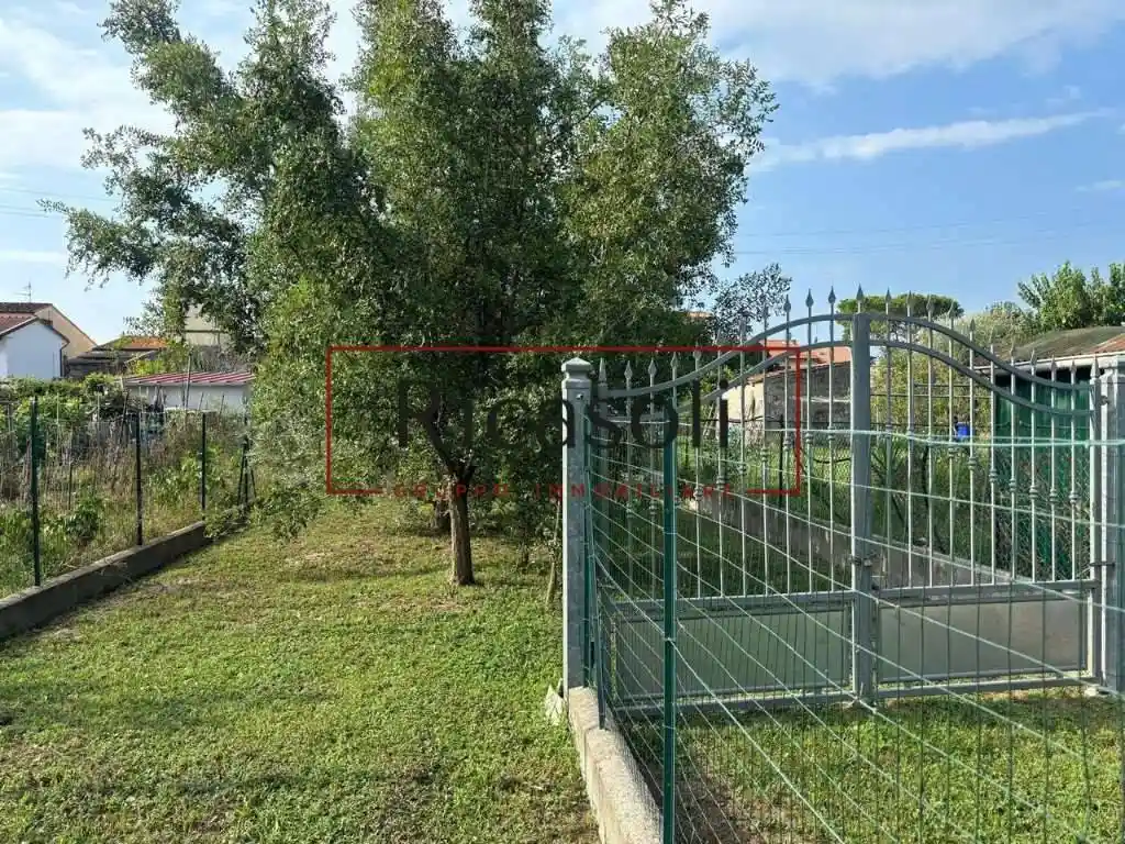 Casa indipendente in vendita a San Giuliano Terme