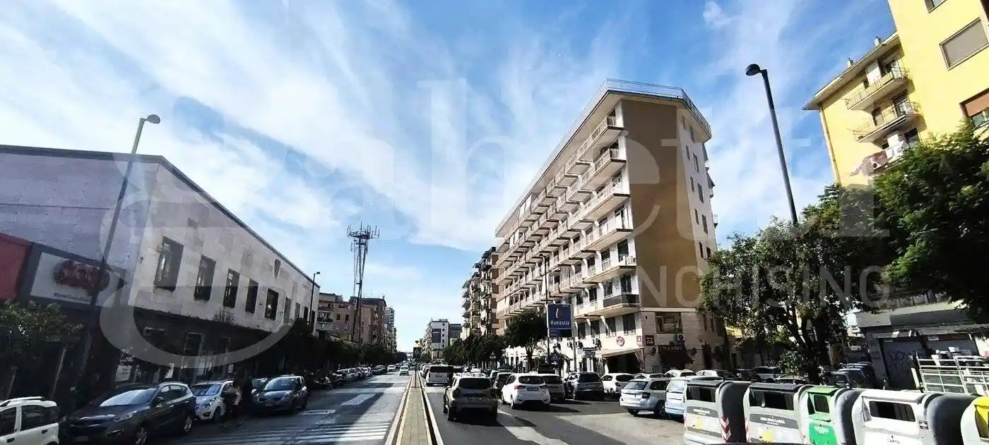 Appartamento in affitto a Napoli