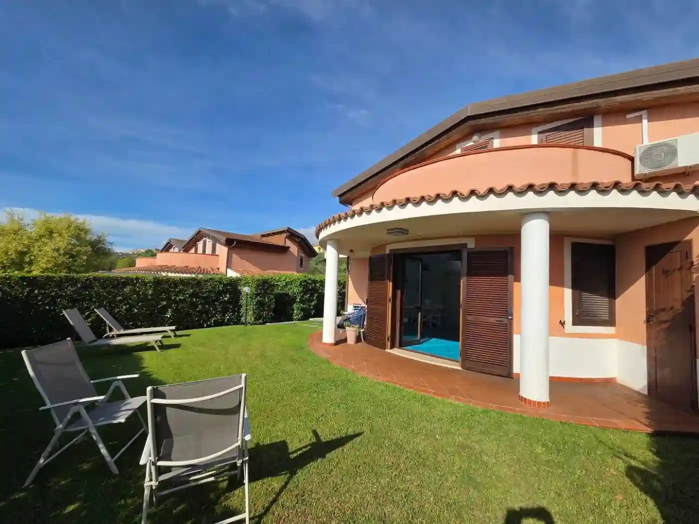Villa - foto 3