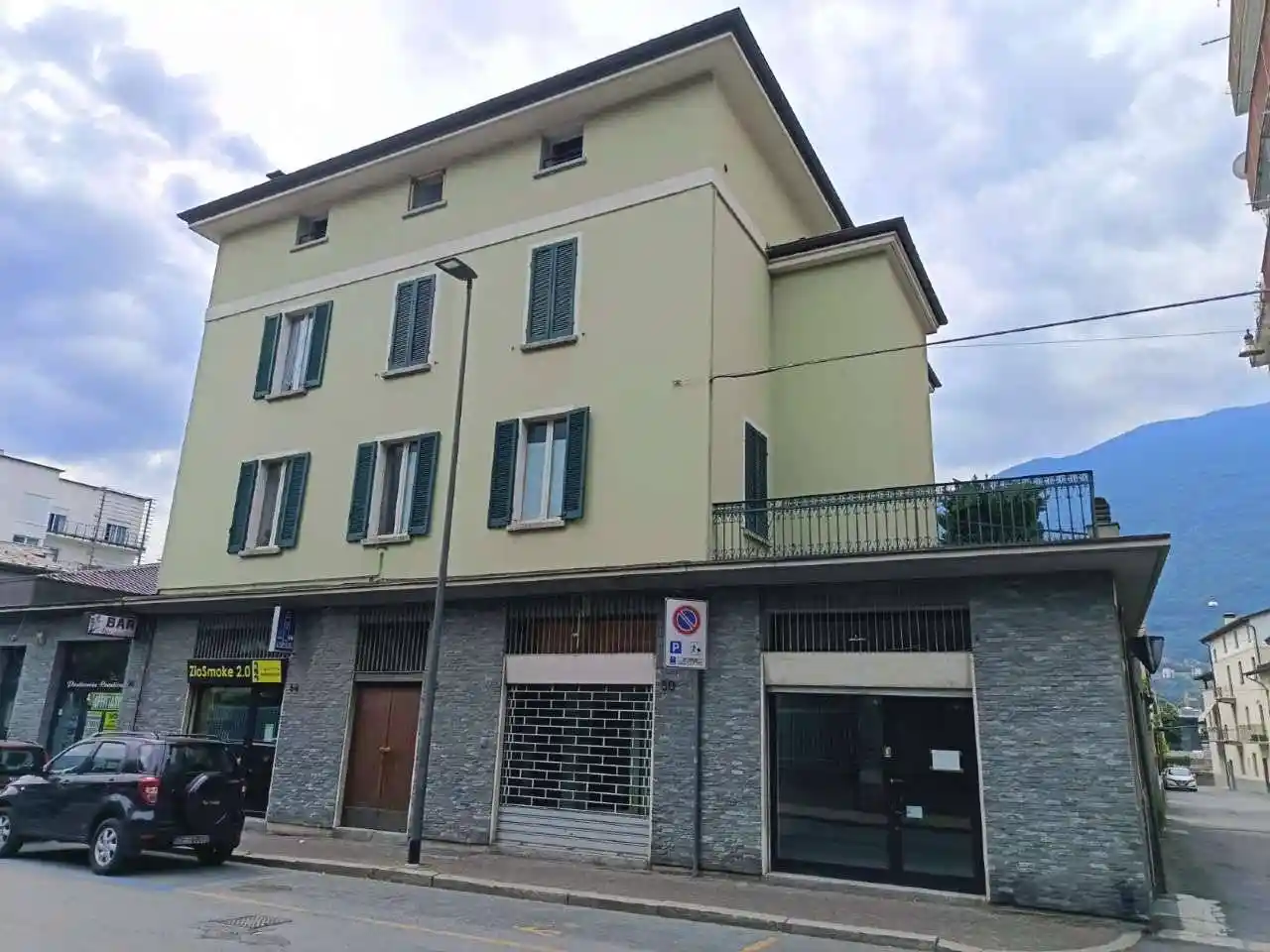 Palazzo - Edificio in vendita a Sondrio