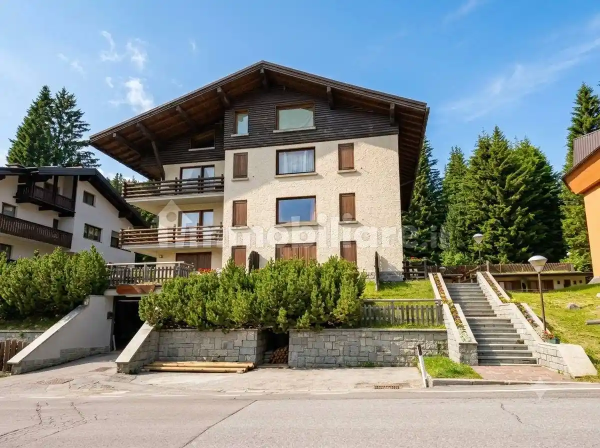 Appartamento in vendita a Pinzolo