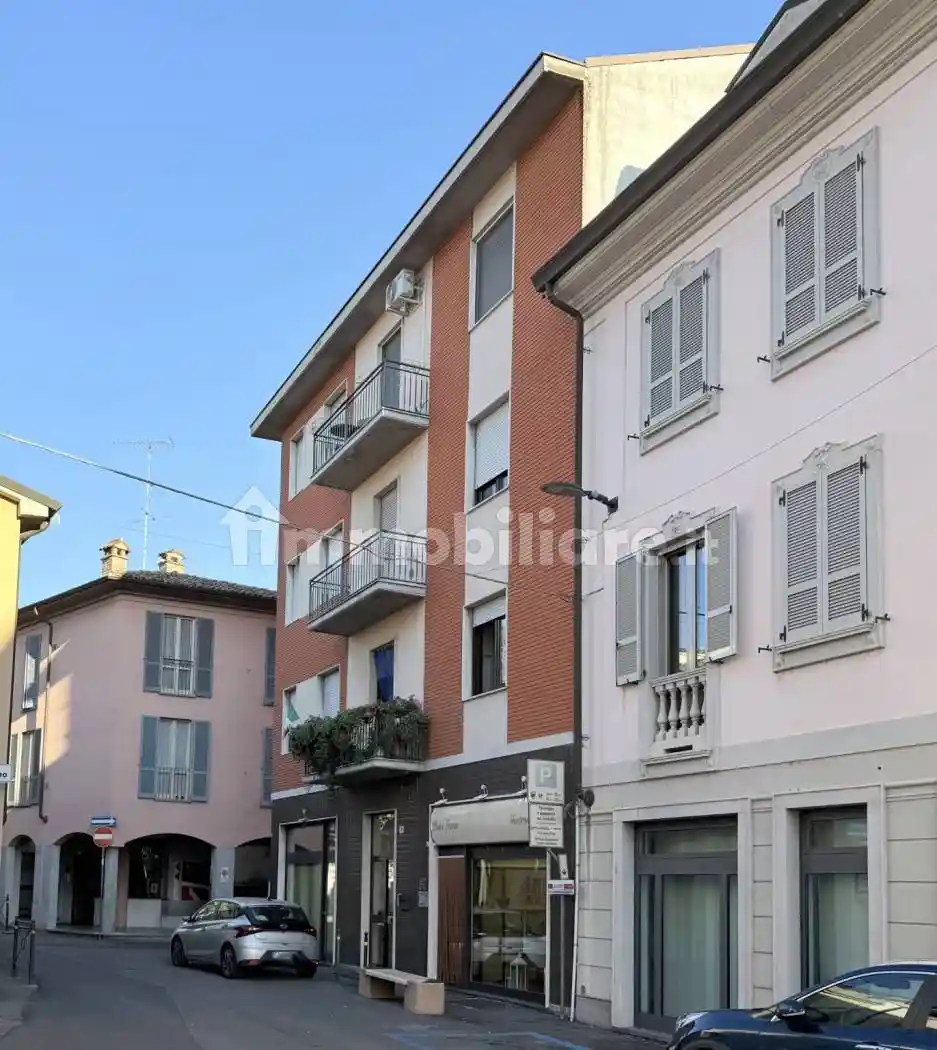 Appartamento in vendita a Voghera