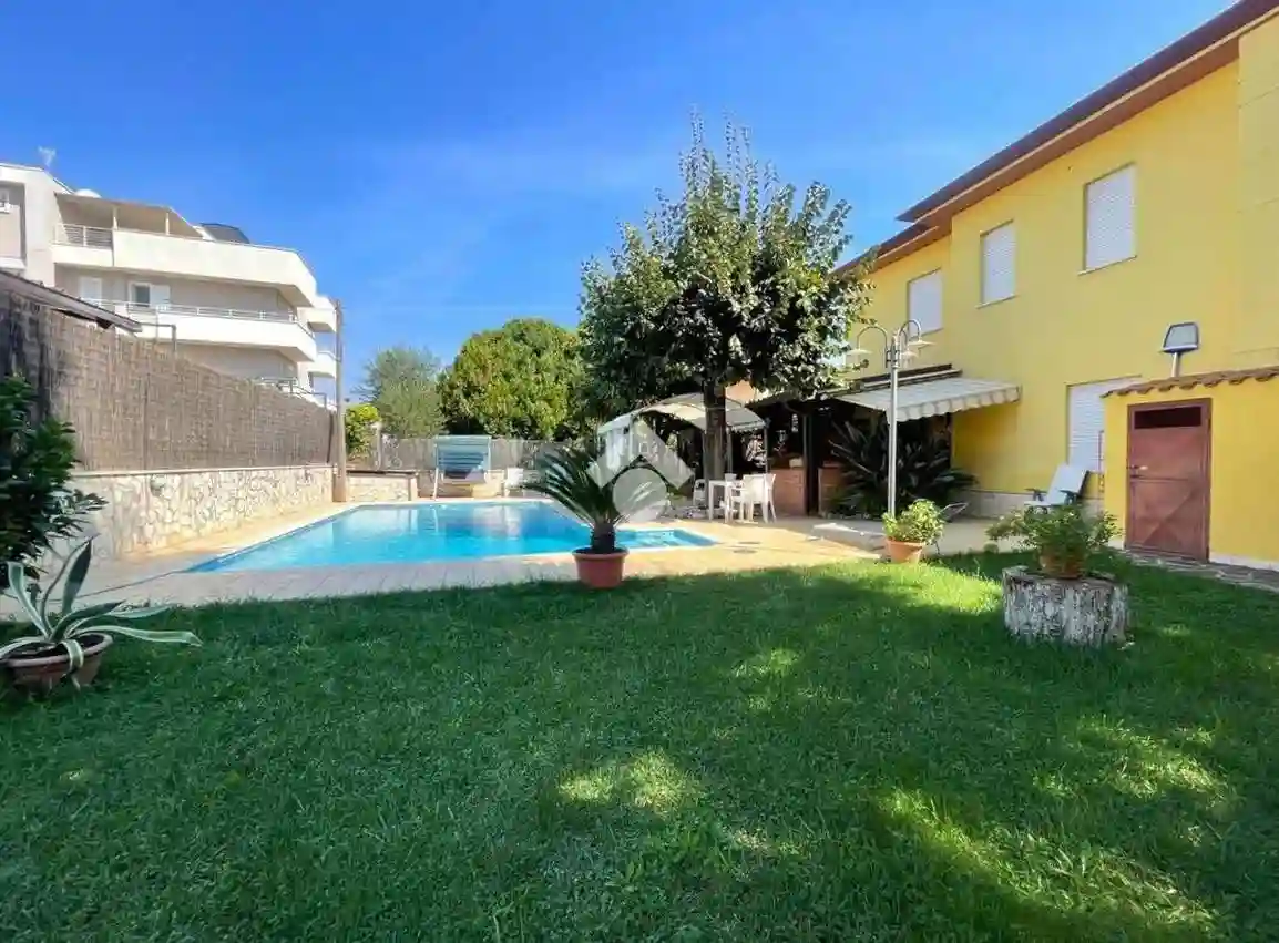 Villa - foto 4