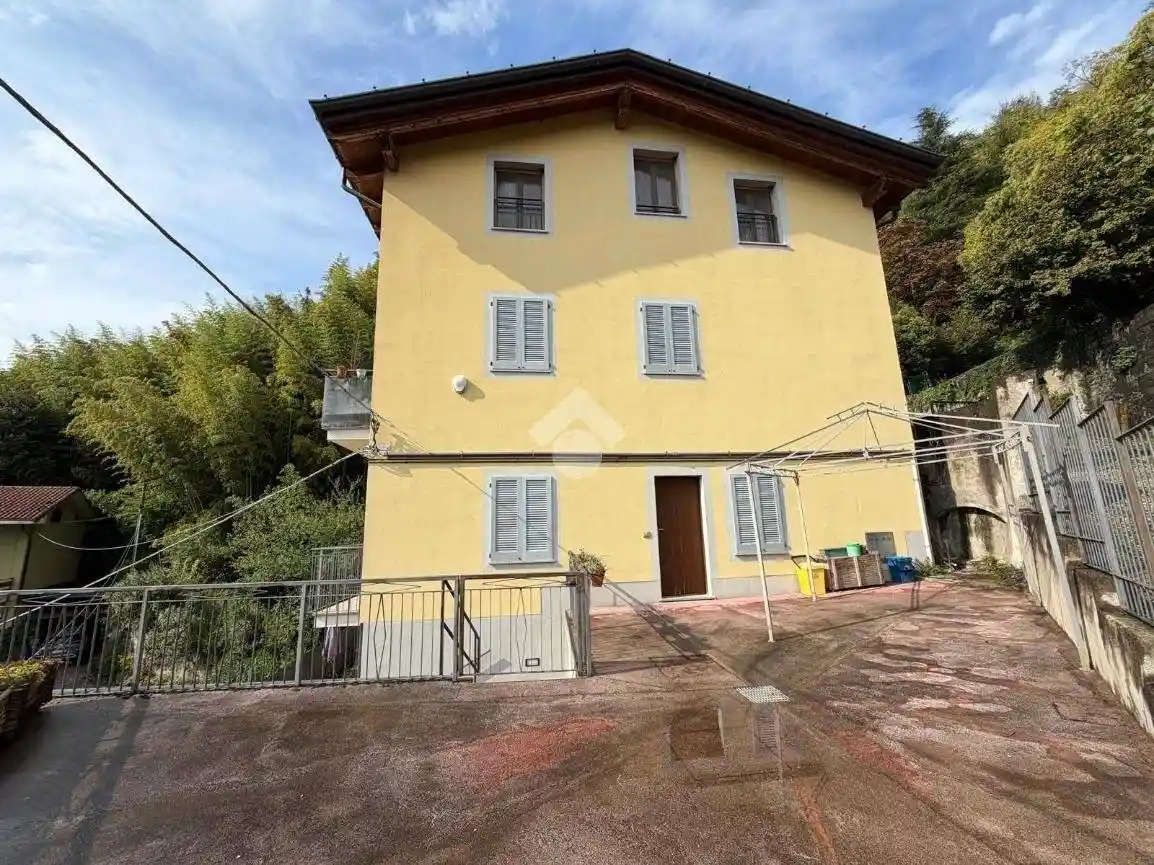 Appartamento in affitto a Calolziocorte