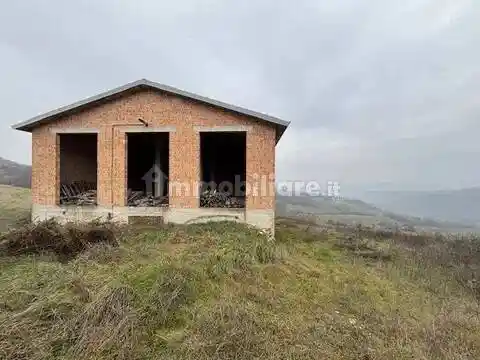 Rustico - Casale in vendita a Lugagnano Val d'Arda