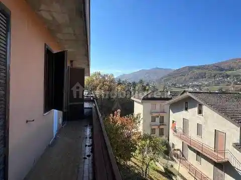 Appartamento in vendita a Bettola