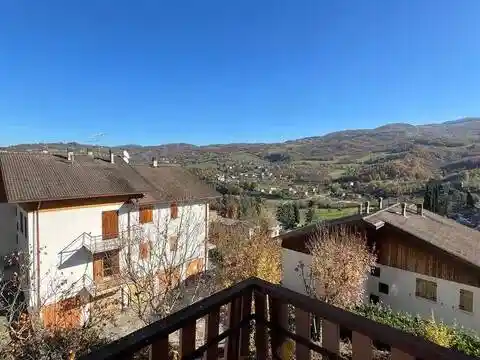 Appartamento in vendita a Bettola