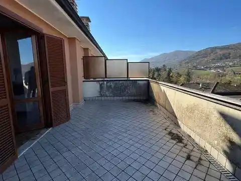 Appartamento in vendita a Bettola