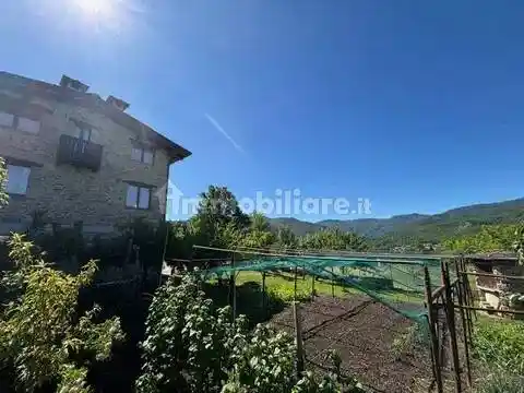 Appartamento in vendita a Ferriere