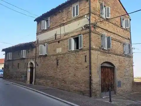 Villa in vendita a Montegranaro