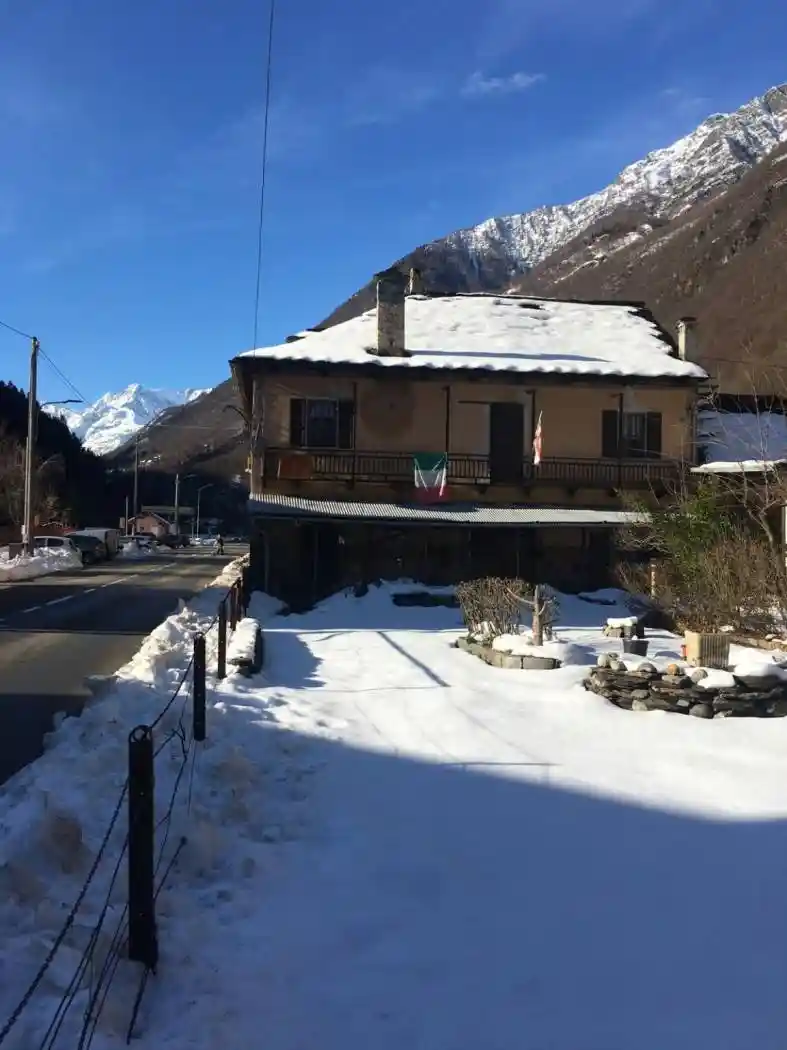 Casa indipendente in vendita a Bannio Anzino