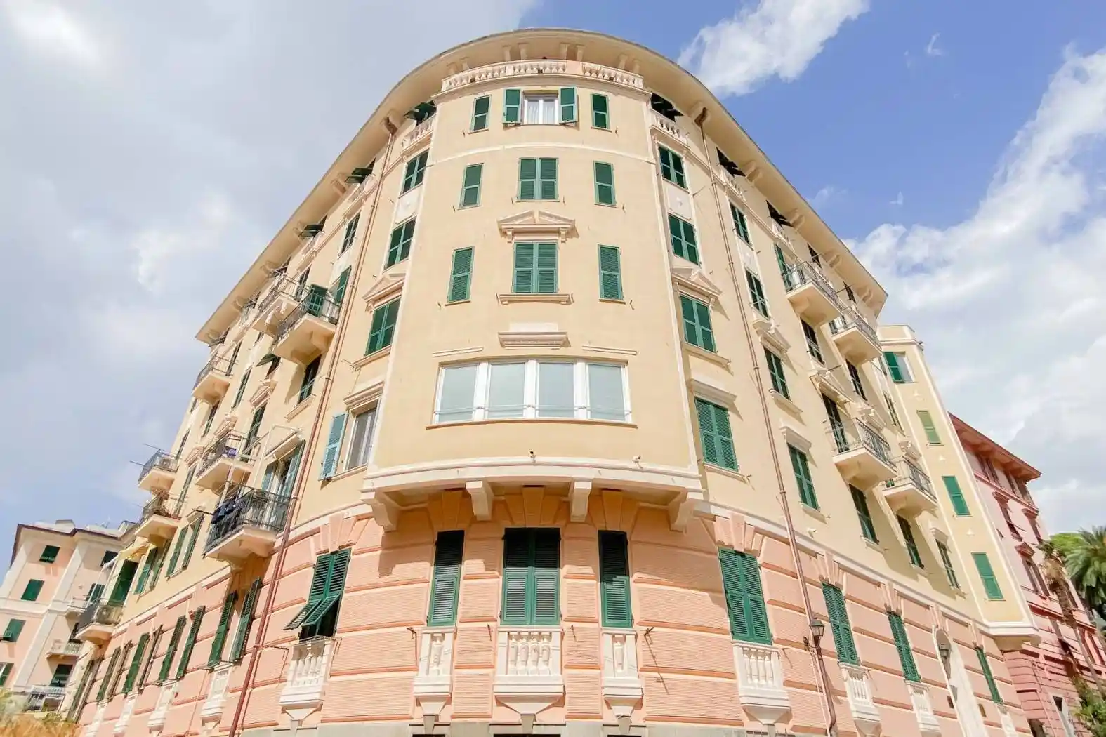 Appartamento in vendita a Genova