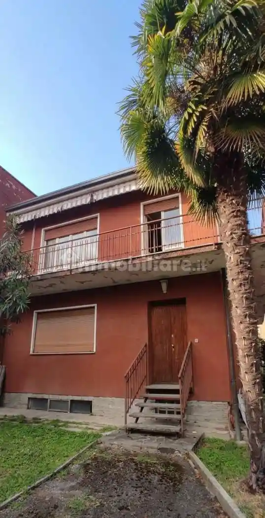 Villetta a schiera in vendita a Ispra