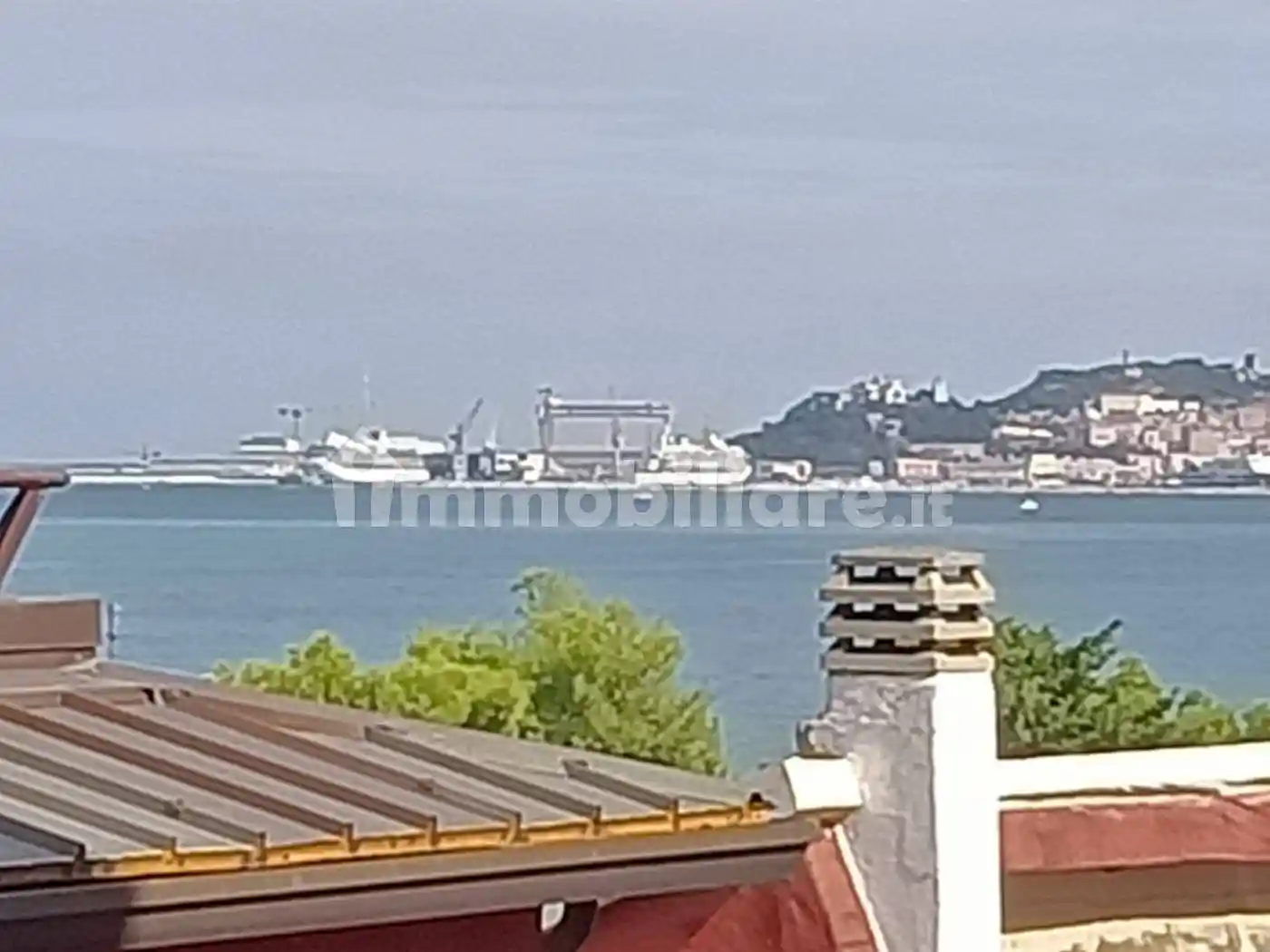 Appartamento in vendita a Falconara Marittima