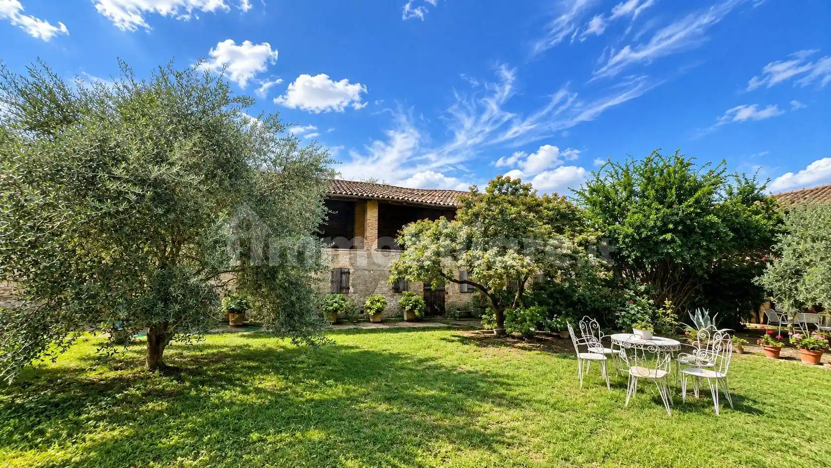 Rustico - Casale in vendita a Bibbiano