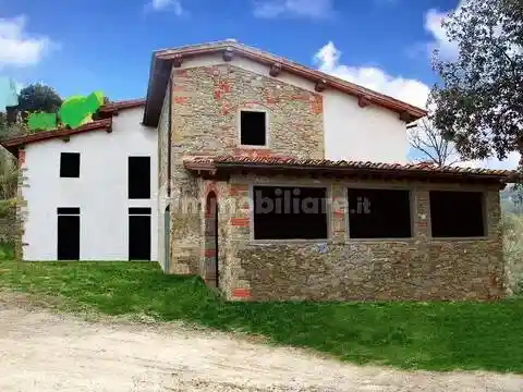Villa in vendita a Loro Ciuffenna
