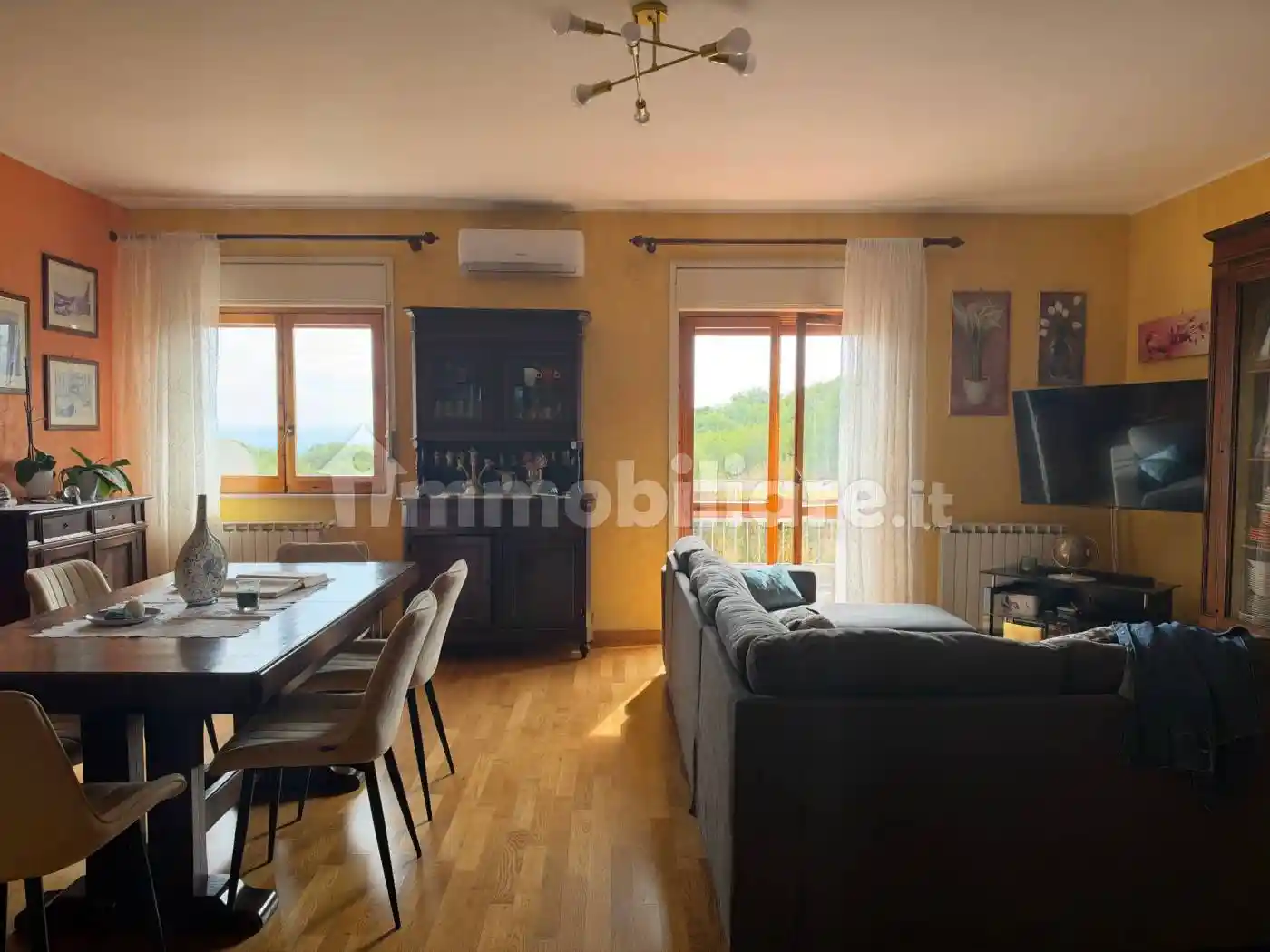 Appartamento in vendita a Aci Castello